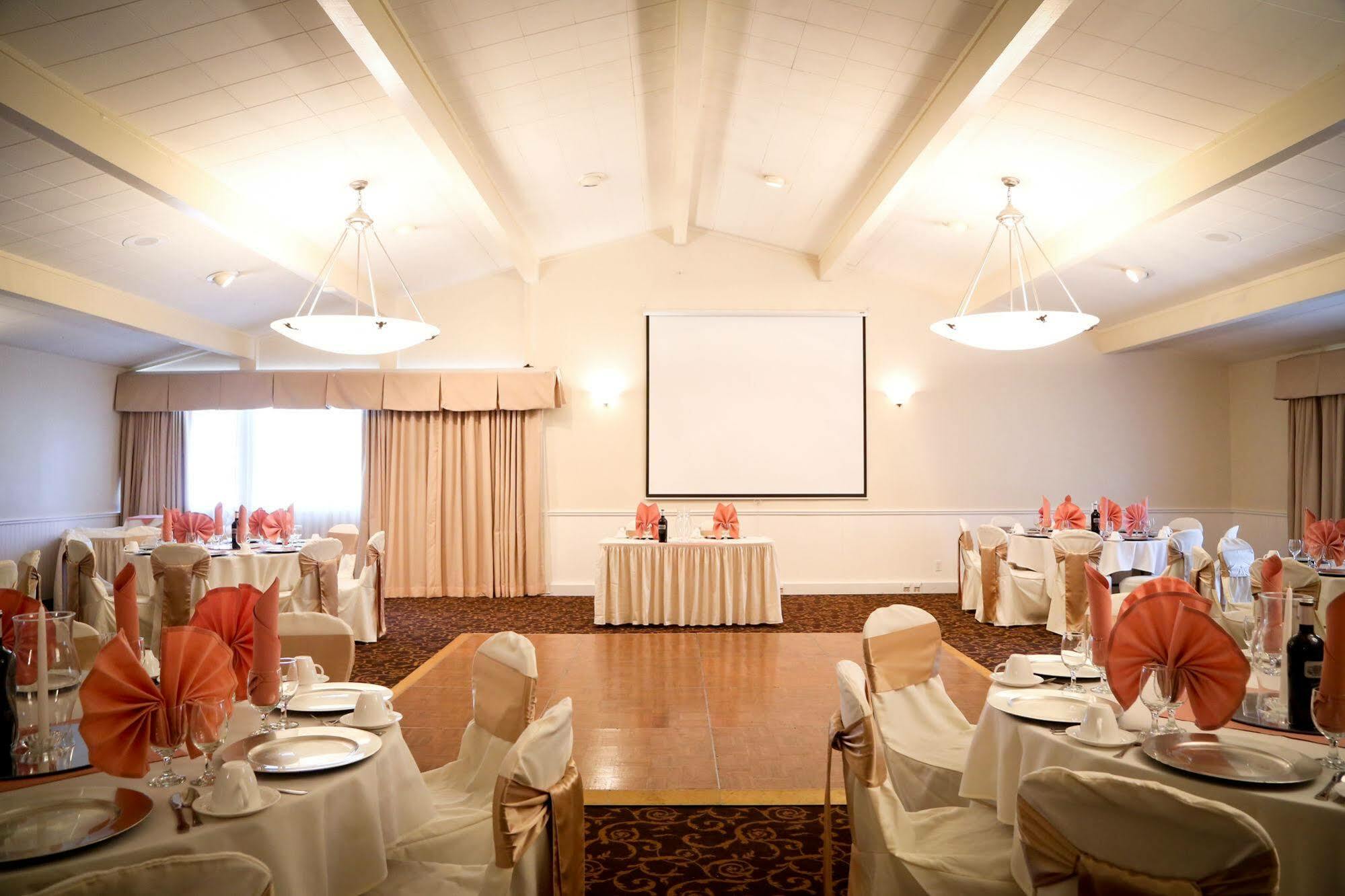 Los Gatos Lodge Zewnętrze zdjęcie