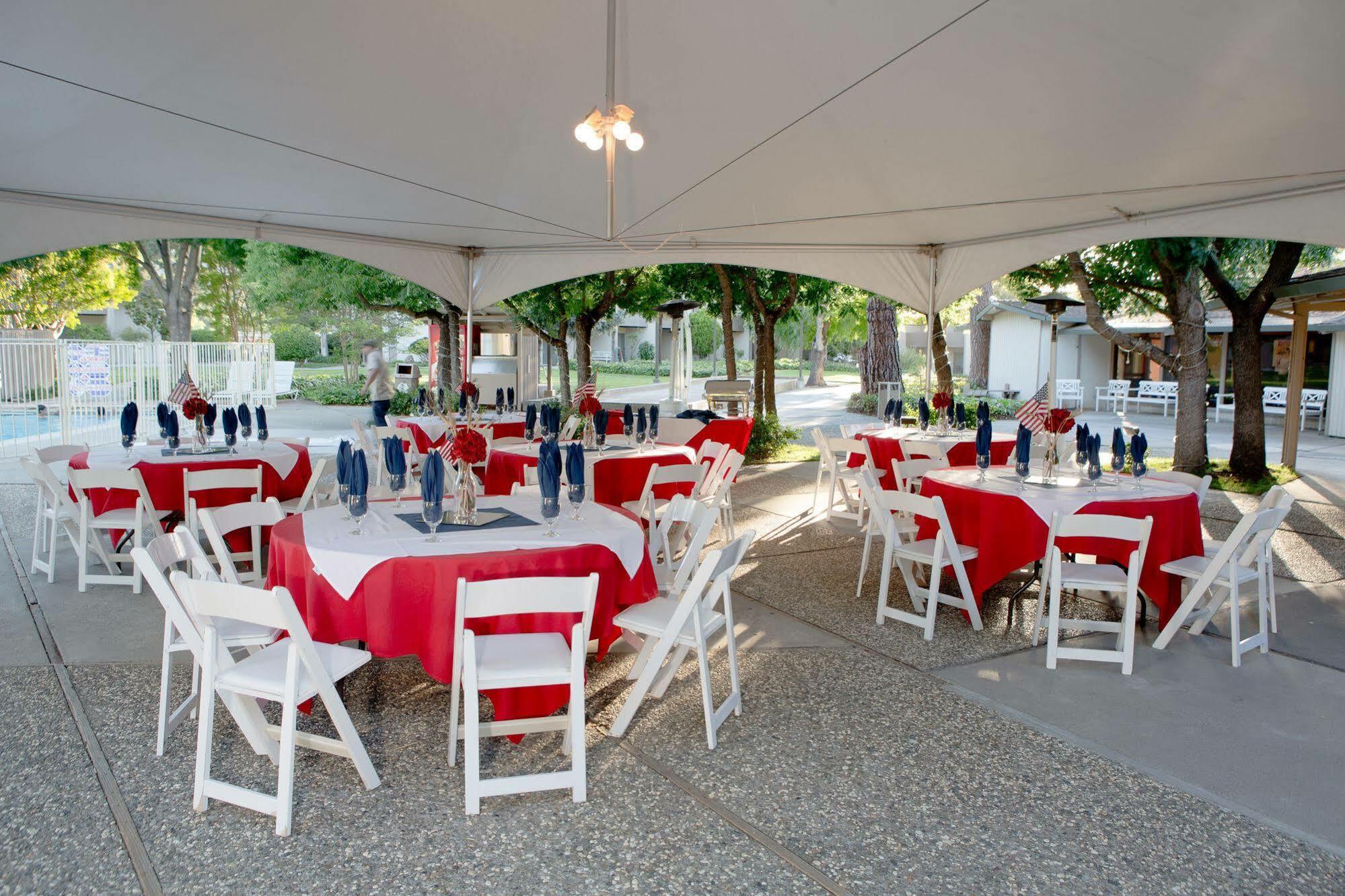 Los Gatos Lodge Zewnętrze zdjęcie